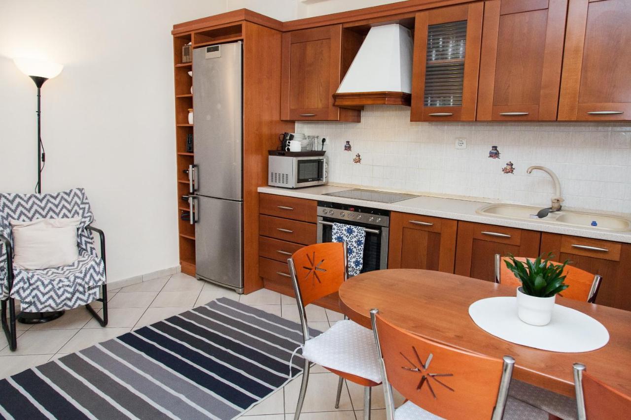 Lovely Apt In Peristeri Athens Exterior photo