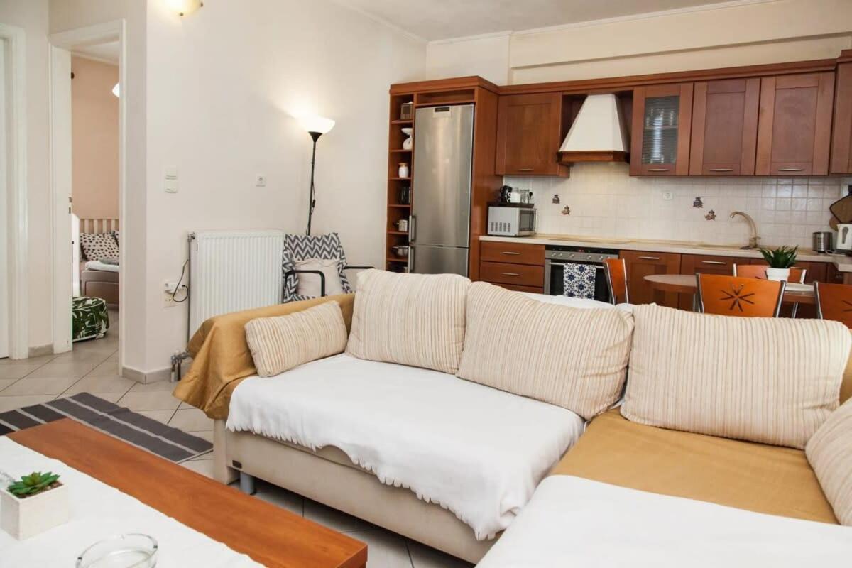 Lovely Apt In Peristeri Athens Exterior photo