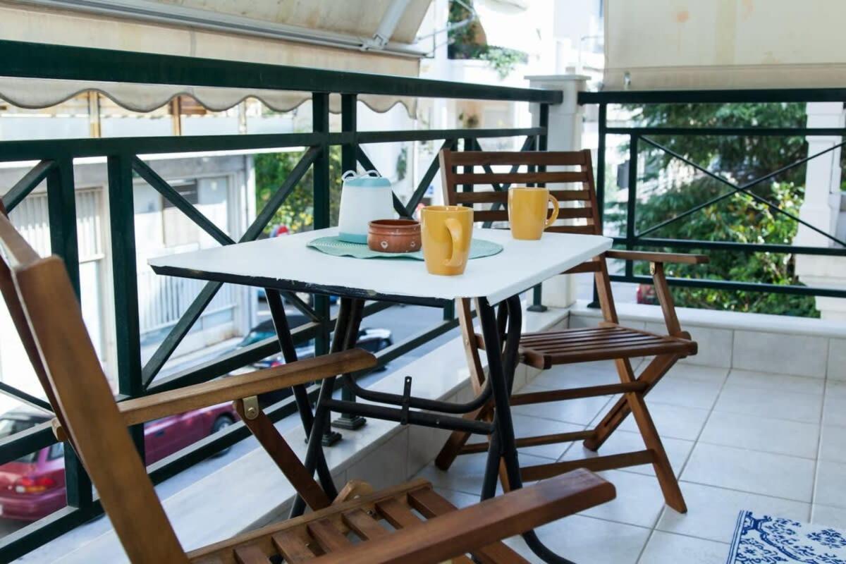 Lovely Apt In Peristeri Athens Exterior photo